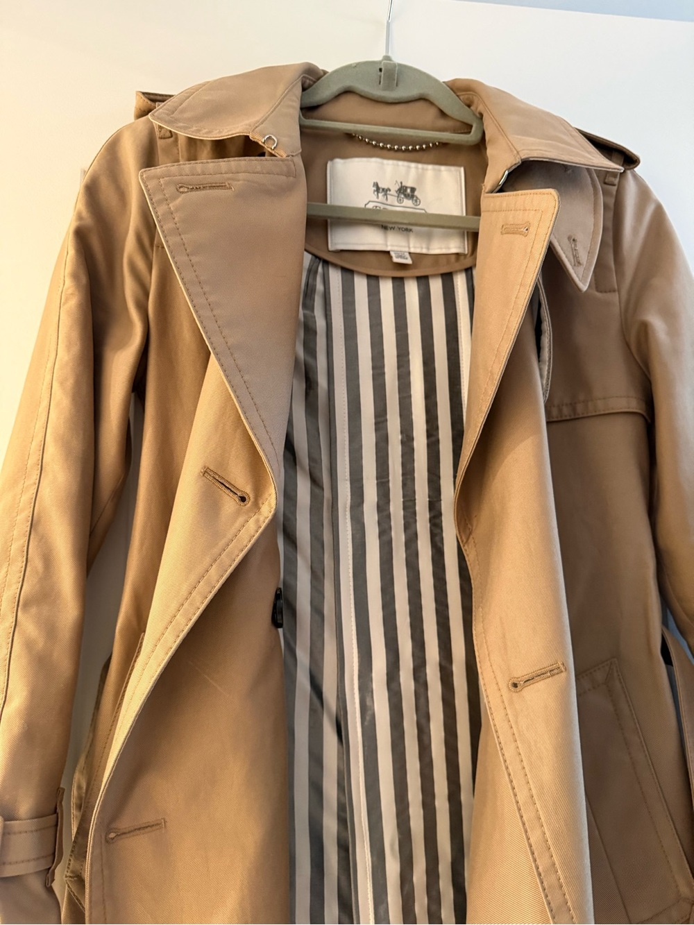 Coach Tan and White Lined Jacket - Picture 3 of 4